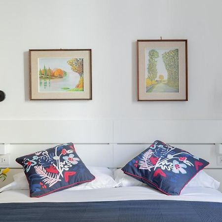 Iflat Lovely Apartment For Groups Рим Екстериор снимка